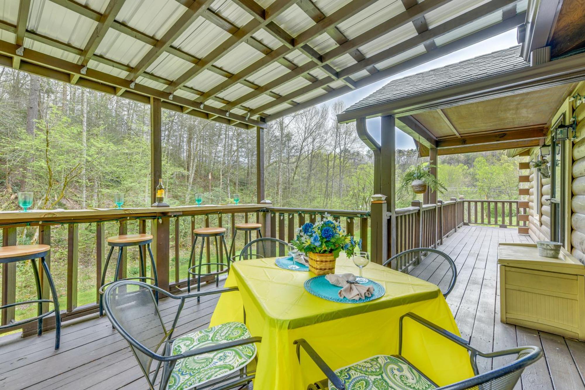 Smoky Mountain Cozy Cove Cabin Deck And Fire Pit! Cosby Buitenkant foto